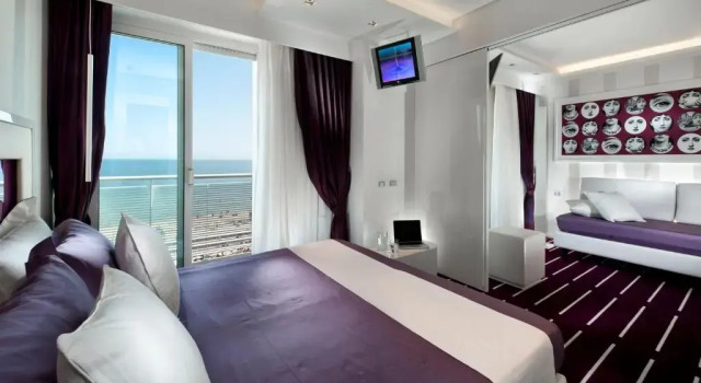 Полулюкс seafront Hotel Kursaal