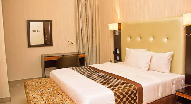 Номер Classic Lakeem Suites - Agboyin Surulere