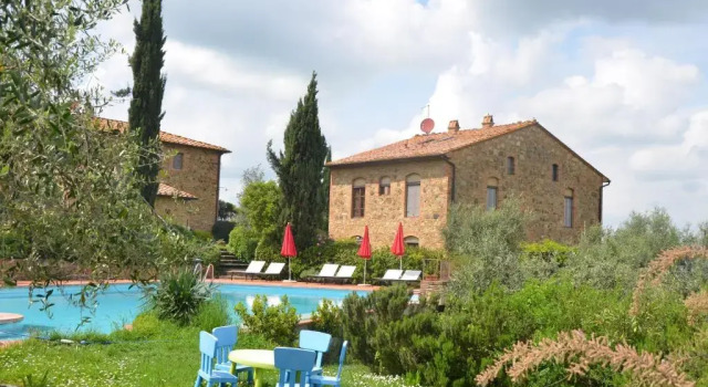 Agriturismo Rigone in Chianti, Buchen Sie Bauernhof Hotels in Montaione mit Pool, Schwimmbad