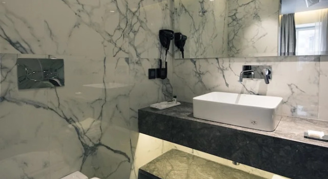 Апартаменты Connaught Royale