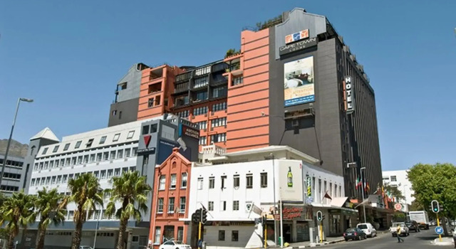 Двухместный люкс Deluxe Cape Town Lodge Hotel