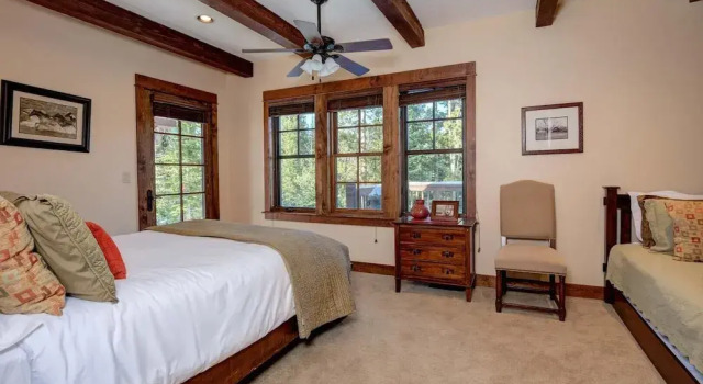 20 Peaks View 4 Bedroom Home by Moonlight Basin Lodging, Buchen Sie Ferienhaus Big Sky Montana