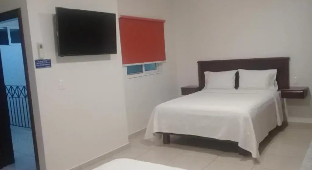 Hotel Fina Inn, Book Hotel La Barca Jalisco