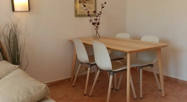 Burgit, Rezervați Hotel Santanyi Mallorca