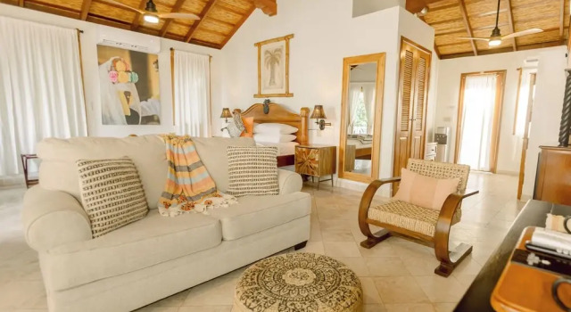 Номер Standard Almond Beach Resort at Jaguar Reef