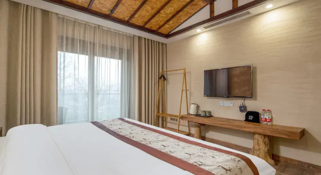 Двухместный номер Superior Floral Hotel Moganshan Liwan Shanju
