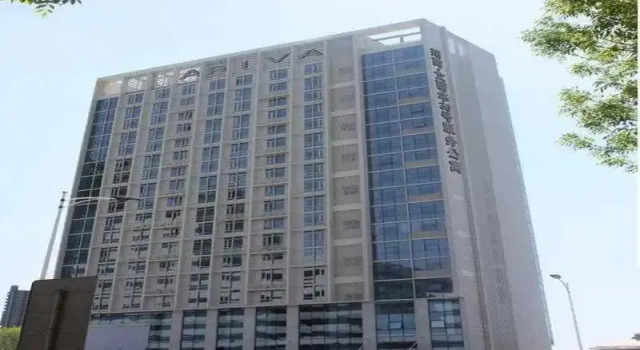 Ariva Tianjin, Rezerwuj Hotel Hotele w Heping z parkingiem, Parking