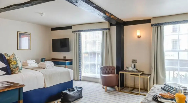 Люкс The George Hotel Colchester