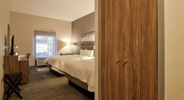 Четырёхместный номер Standard Hampton Inn Ciudad Juarez