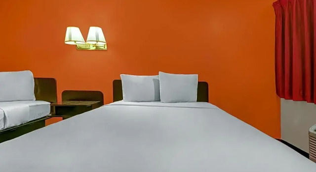 Четырёхместный номер Standard Motel 6-Salt Lake City, UT - Central