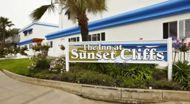 The Inn at Sunset Cliffs, Забронировать Отель Point Loma Сан-Диего, рядом с Причал Оушен-Бич