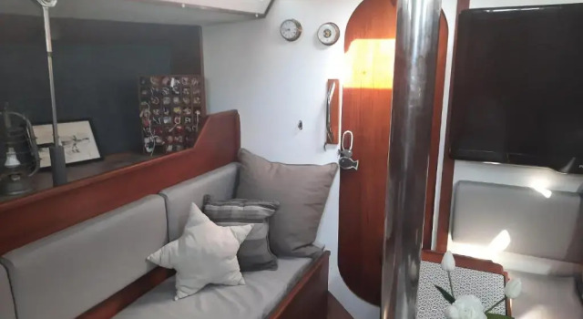 Voilier logement spacieux à louer au port - Gruissan Plage - 11 Aude