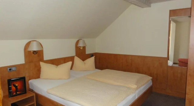 Двухместный номер Standard Hotel Garni zu Melchendorf