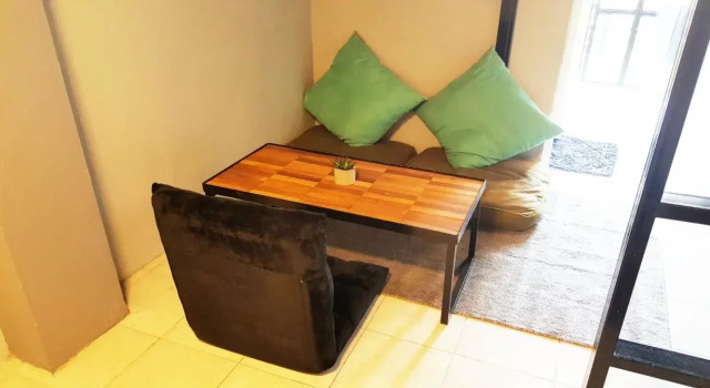 Roof And Room Hostel, Забронировать Хостел Хостелы Чиангмай, рядом с Chiangmai Ram Hospital, Хостел