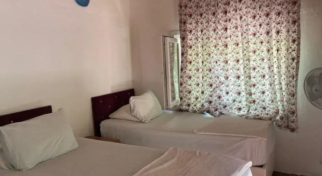 Kalemi Pansiyon, Varaa Hotelli Hotellit Marmara-alue pysäköinnillä, Pysäköinti