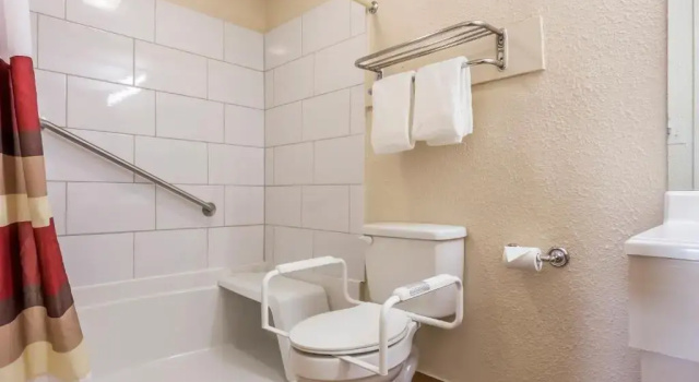 Двухместный номер Deluxe Red Roof Inn Sumter