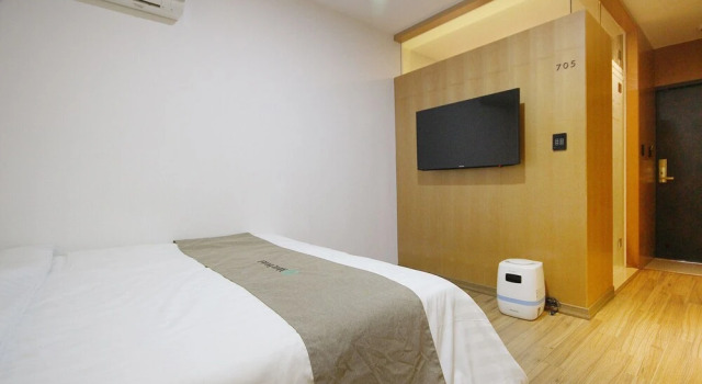 Wate Hotel