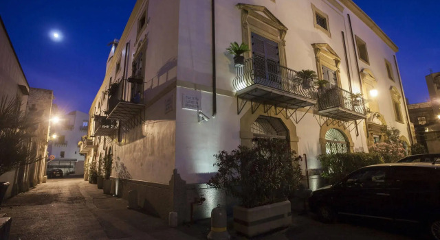 Palazzo Brunaccini Boutique Hotel