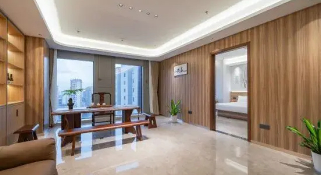Hangzhou Yifeng Hotel (Grand Canal Hanggang Park Wujiajiao Port Subway Station)