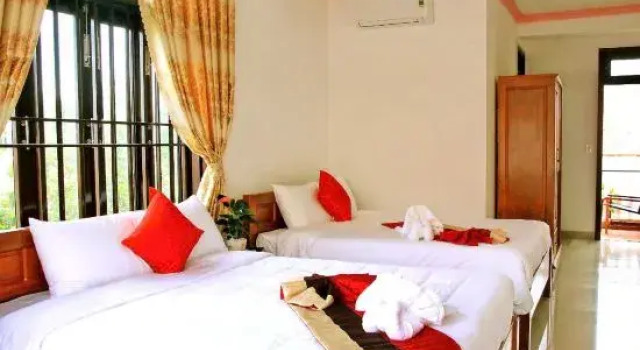 Семейный номер Standard с балконом Green Island Villa Hoi An
