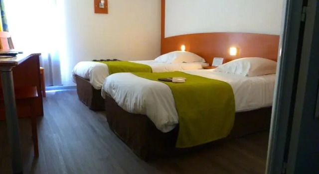 Трёхместный номер Standard Hôtel Le Roxane