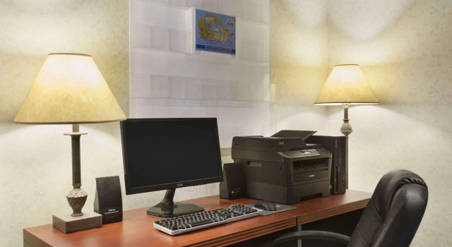 Days Inn by Wyndham Ottawa Airport