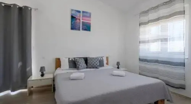 Bobo Family house with pool, Забронировать Отель Отели Воднян 3 звезды, 3*