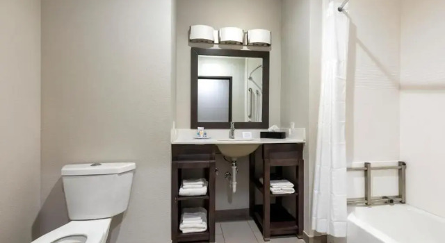 Четырёхместный люкс Comfort Inn & Suites Balch Springs - SE Dallas