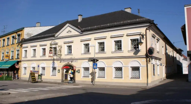 Ristorante Napoleone, Reserva ahora Hotel Altheim Innviertel
