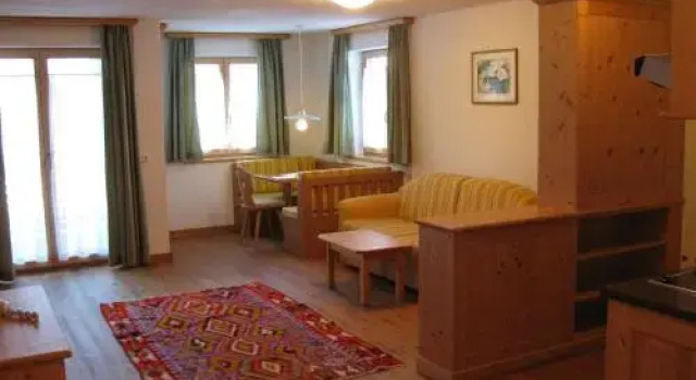 Residence Rosarela, Забронировать Отель Отели Бадия с парковкой, Парковка