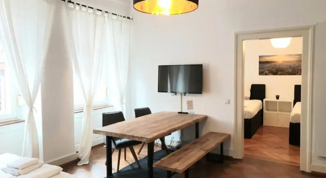 Апартаменты StayInn "Heart of the City" Suite