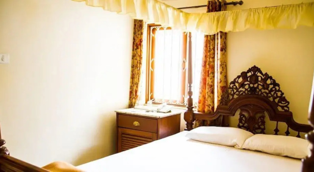 Joie De Vivre Goa, Prenota Hotel Bardez 