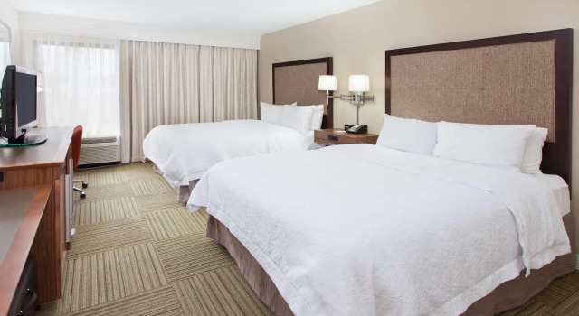 Четырёхместный номер Standard Hampton Inn Bremen I 20