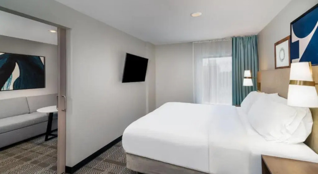 Номер Standard Staybridge Suites Louisville - East by IHG