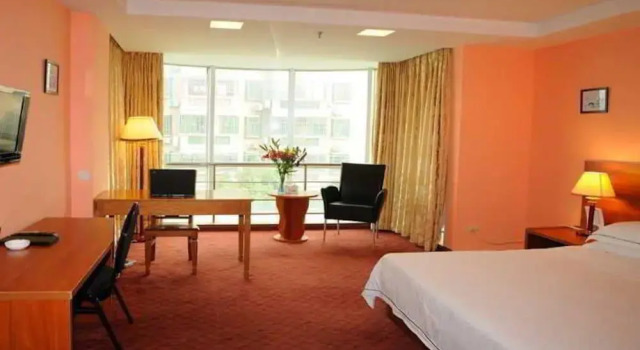 Miya, Boek Hotel Hotels in Guangdong met parkeren, Parkeren