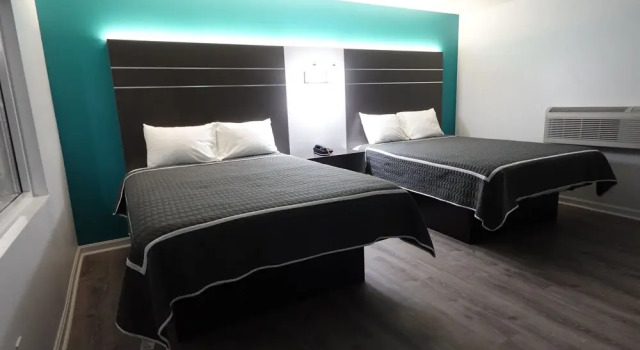 Четырёхместный номер Classic Blue Beach Motel Providence North Kingstown