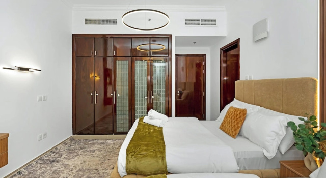 Centric Flat with Marina View, Забронировать Апартаменты/квартира Отели Эмирата Дубая с парковкой, рядом с Торговый центр The Beach, Парковка