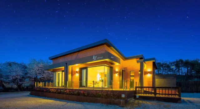 May Garden Forest, Boek Pension Hotels in Gangwon-Do met parkeren, Parkeren