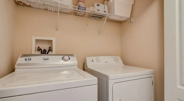Karis' Sandy Ridge 5 Bedroom Home, Забронировать Дом для отпуска Виллы Давенпорт, Вилла
