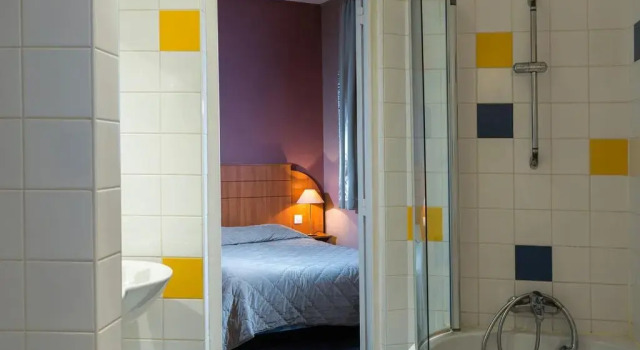Трёхместный номер Economy Hôtel Astrid