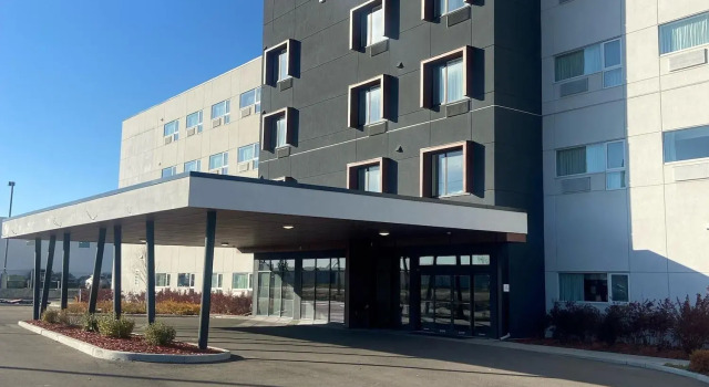 Park Inn by Radisson Edmonton Airport, Book Hotel Hoteller i Nisku med parkering, Parkering
