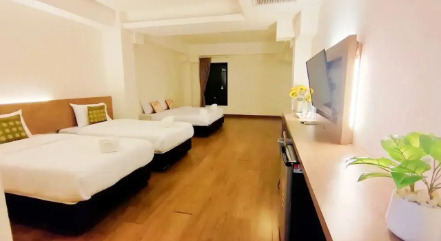 Четырёхместный семейный номер Standard с видом на парк View Dee BKK Airport Residence