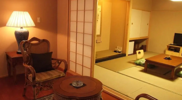 Japanese Cooking Hostel Qingdao Yongrixiang