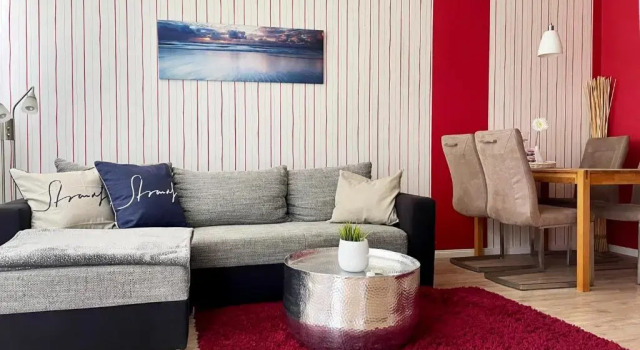 Апартаменты Strandliebe in Scharbeutz, 150m zum Strand! Sonnenbalkon, ruhig gelegen, kostenfreier Parkplatz, Fahrstuhl