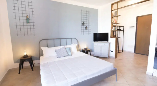 Navy Apartments, Забронировать Апартаменты/квартира Отели Ольбия с бассейном, рядом с Archeological Museum of Olbia, Бассейн