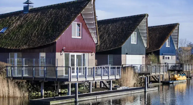 Thatched Villa by Ijsselmeer, Rezervasyon Villa Makkum 