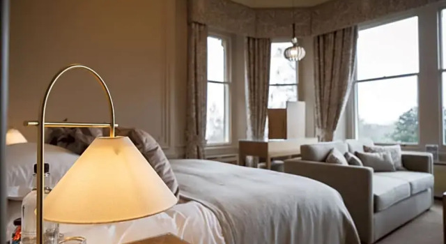 Номер Standard с видом на озеро Merewood Country House Hotel