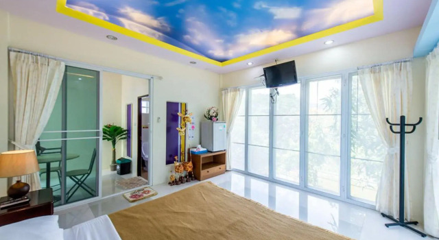 Poomvarin Resort, Забронировать Курортный отель Бан Ванг Такрай Накхоннайок