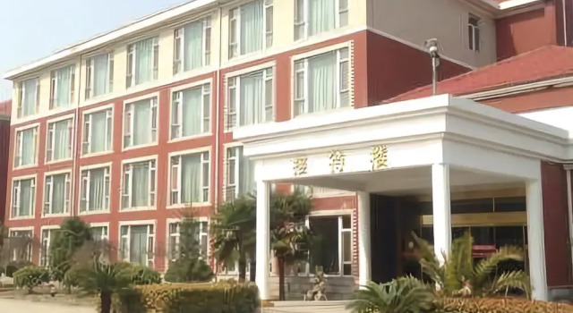 ING Boutique Art Hotel (Jiangning University City Nanjing Communication College), Book Boutique Hotels in Jiangning with Parking, Parking