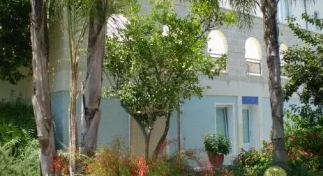 Beagle Hotel, Boek Hotel Maruggio Salento